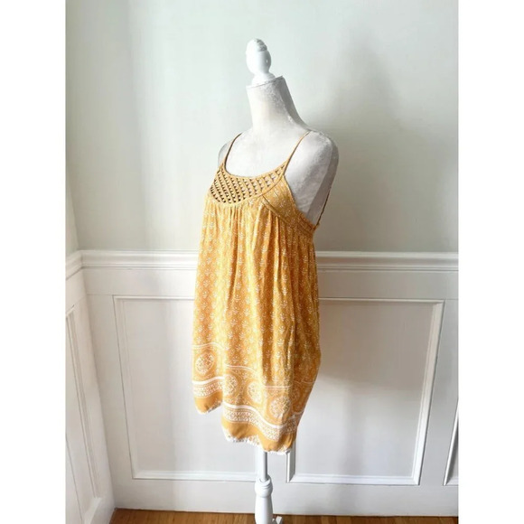 Forever 21 Gold Crochet Accented Mini Dress M - Picture 2 of 5